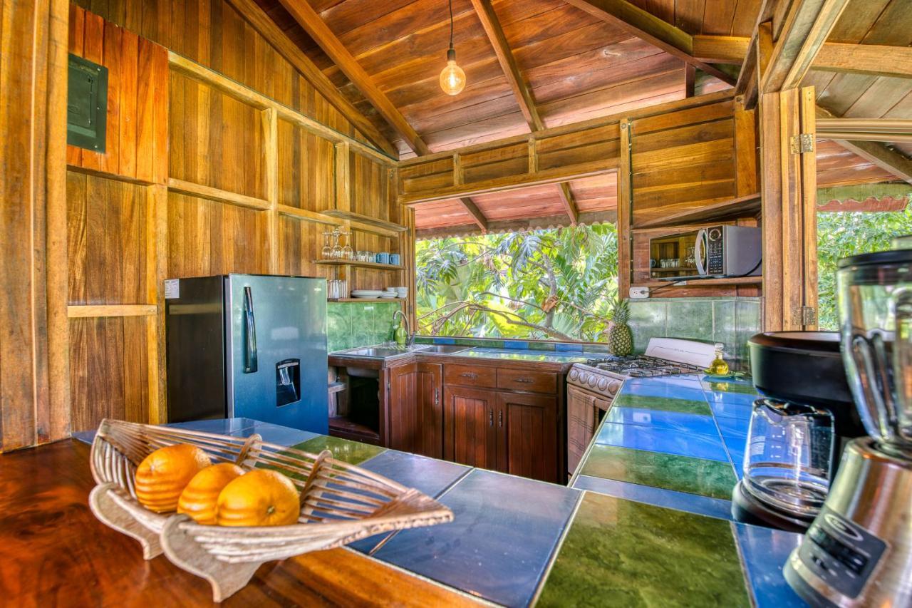Hotel Banana Azul - Adults Only Puerto Viejo de Talamanca Ngoại thất bức ảnh