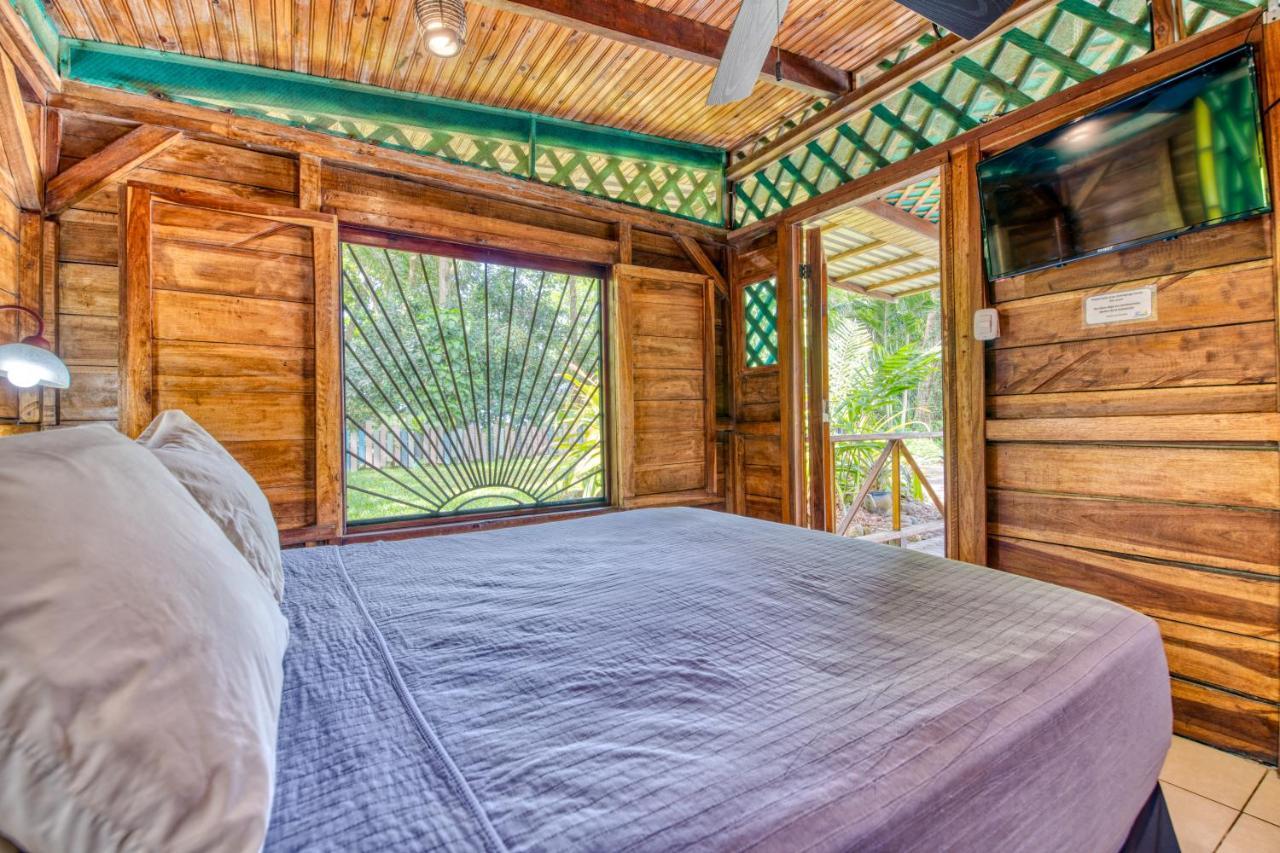 Hotel Banana Azul - Adults Only Puerto Viejo de Talamanca Ngoại thất bức ảnh